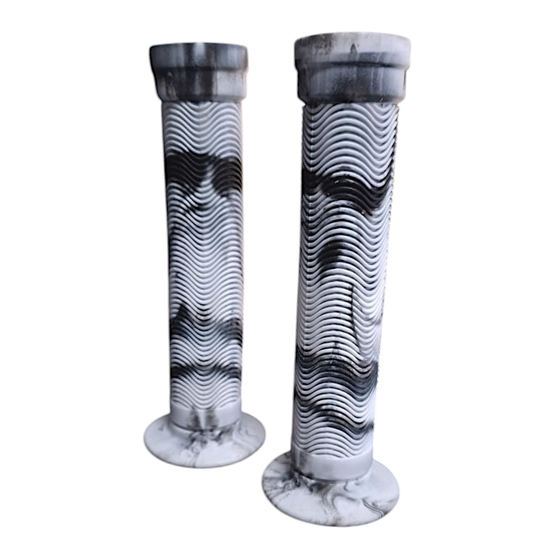 Puños Dragon Turndown 150mm Para Bicicleta Bmx Blanco