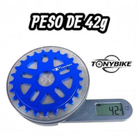 Plato de BMX Aerobmx azul de 25 dientes en báscula digital, marca TONYBIKESGDL, fabricado en aluminio ligero.