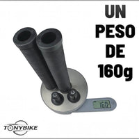 Puños de caucho negro TONYBIKESGDL para manubrio de bicicleta sobre báscula digital mostrando un peso de 160 gramos