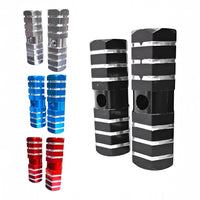 Reposapiés universales TONYBIKESGDL de aluminio mecanizado con diseño antideslizante en colores negro, azul y rojo.