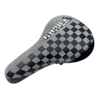 Sillín de BMX Gorilla de TONYBIKESGDL en ante gris y negro con patrón de cuadros, ideal para freestyle y uso urbano.
